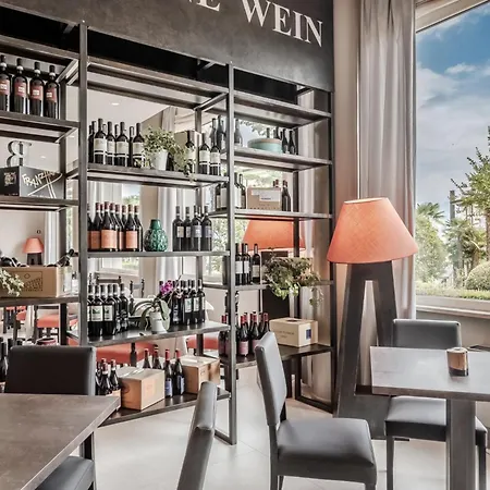 Hotiday Collection - Hotel