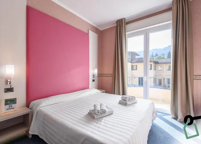 Hotiday Collection - Hotell Stresa