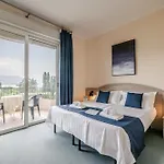 Hotiday Collection - Otel 3*