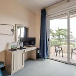 Otel Hotiday Collection - 3*