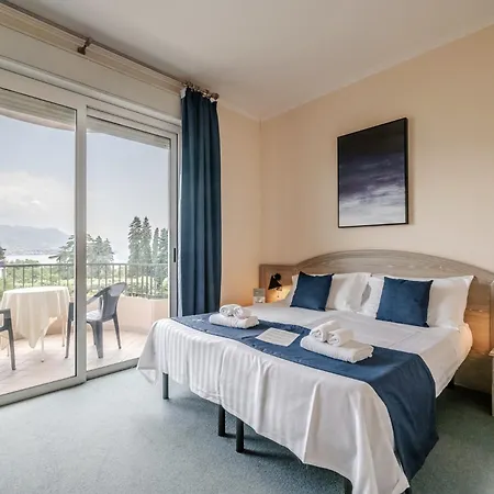 Hotiday Collection - فندق 3*